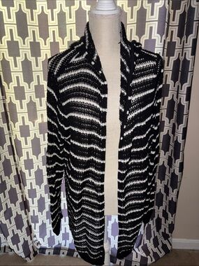 GAP Black and White Open-Front Knit Cardigan